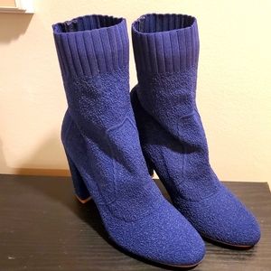Charles by Charles David navy blue knit booties
